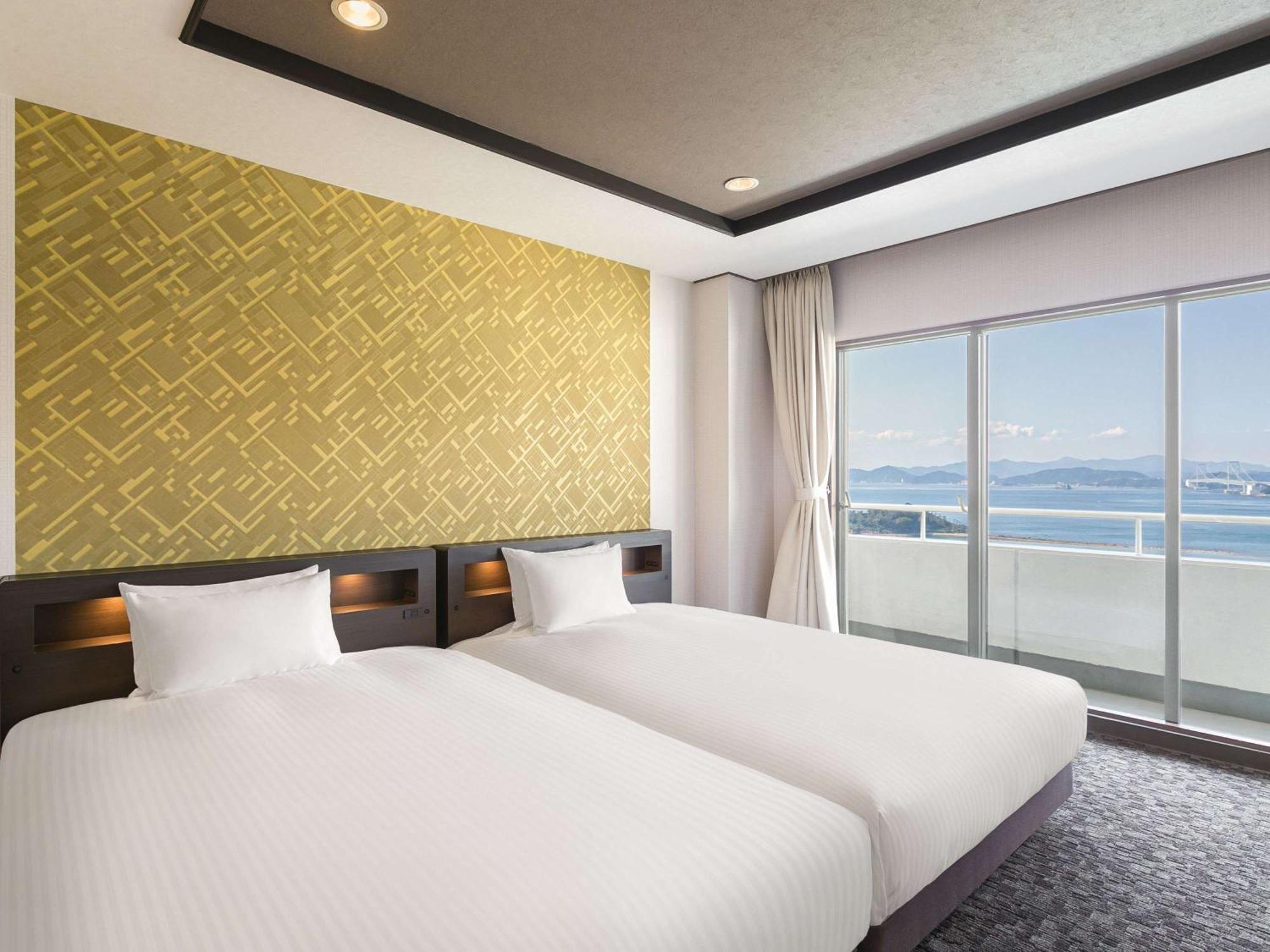 Grand Mercure Awaji Island Resort & Spa Minamiawaji Exterior photo